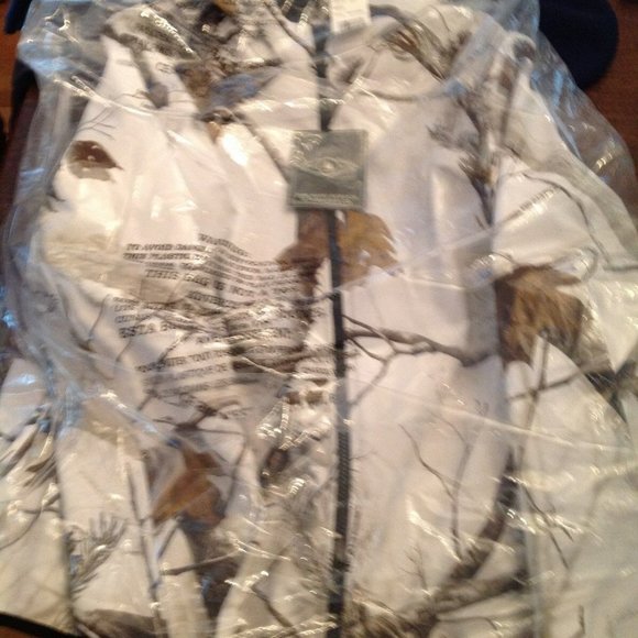 G. H. Bass & Company Men's Large White Print Hooded Soft Shell Jacket -NWT - Picture 5 of 9